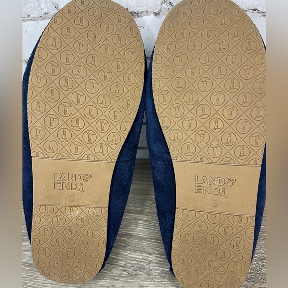 Lands End Kids Blue Suede Leather Upper Moccasins Big Kid Size 3 EUC - Picture 2 of 3